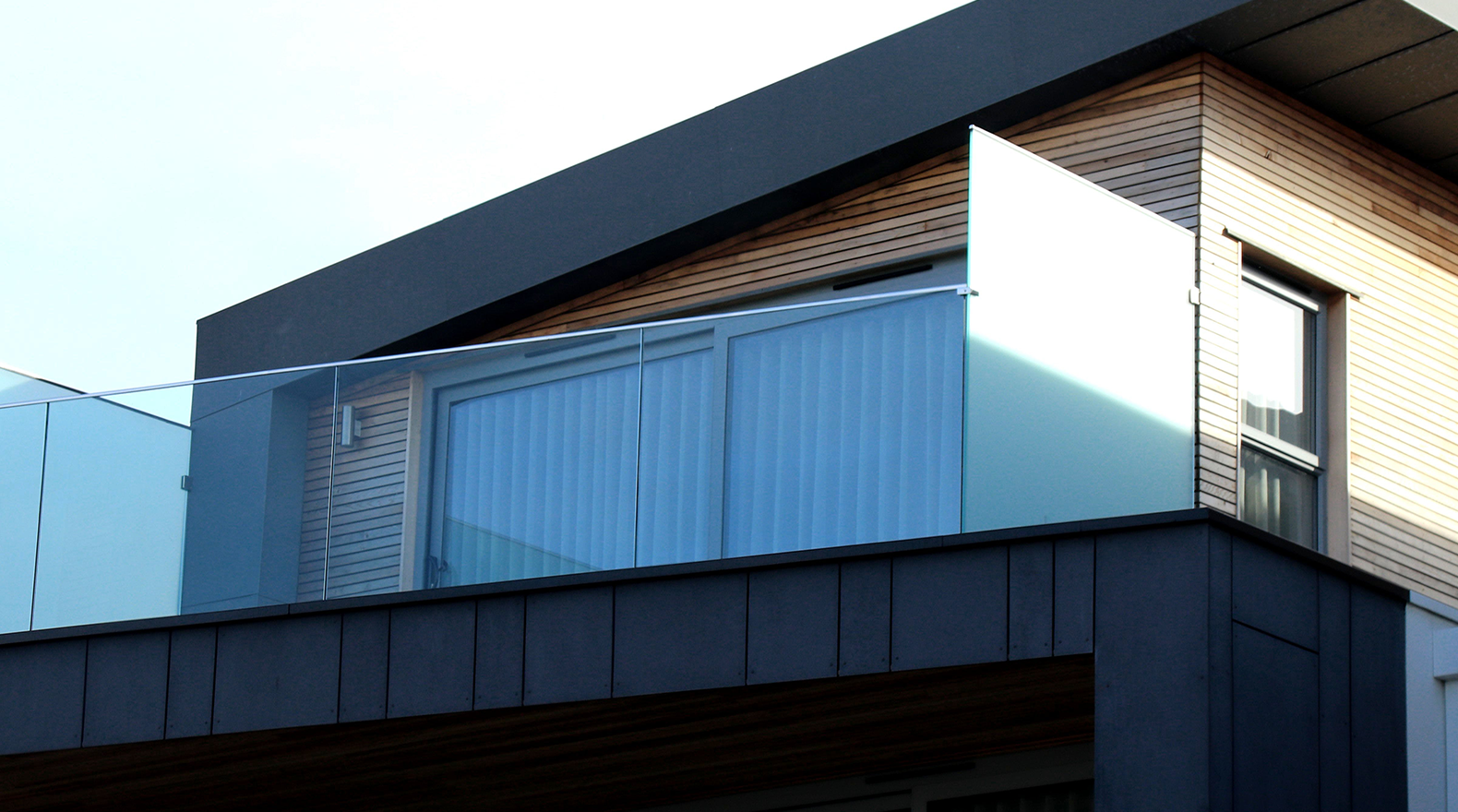 <h2><span style="font-size:20px;"><span style="line-height:1;"><strong>Accesorios para pasamanos</strong></span></span></h2> 