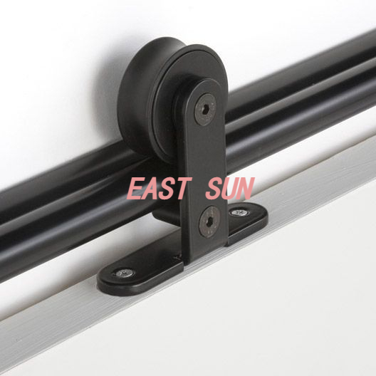 Kit de herrajes para puerta corrediza de granero de montaje superior - Rodillo con diseño en forma de T 