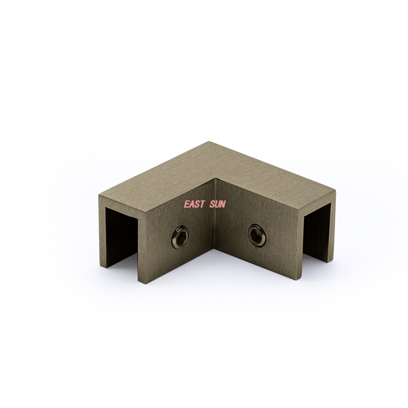 Abrazadera de vidrio de 90 grados 'slip fit'